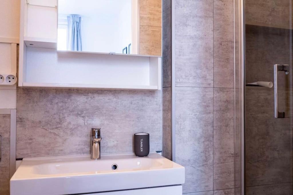 Le Ferdinand T2 En Hypercentre Apartment Poitiers Luaran gambar